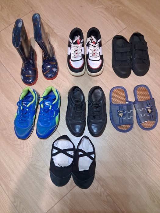 Віддам взуття на хлопчика