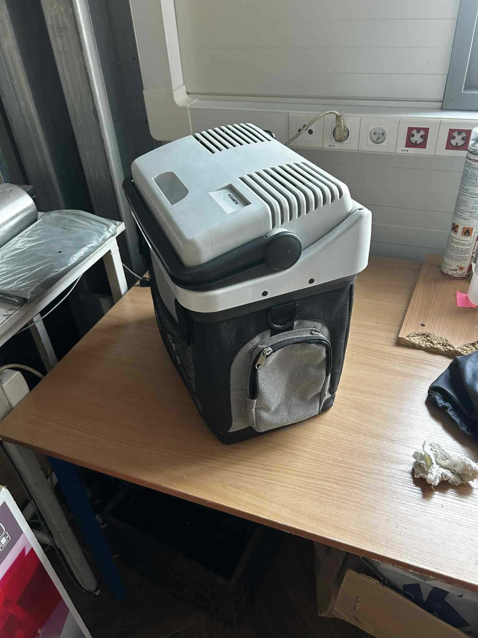 Lodówka elektryczna Dometic AS25