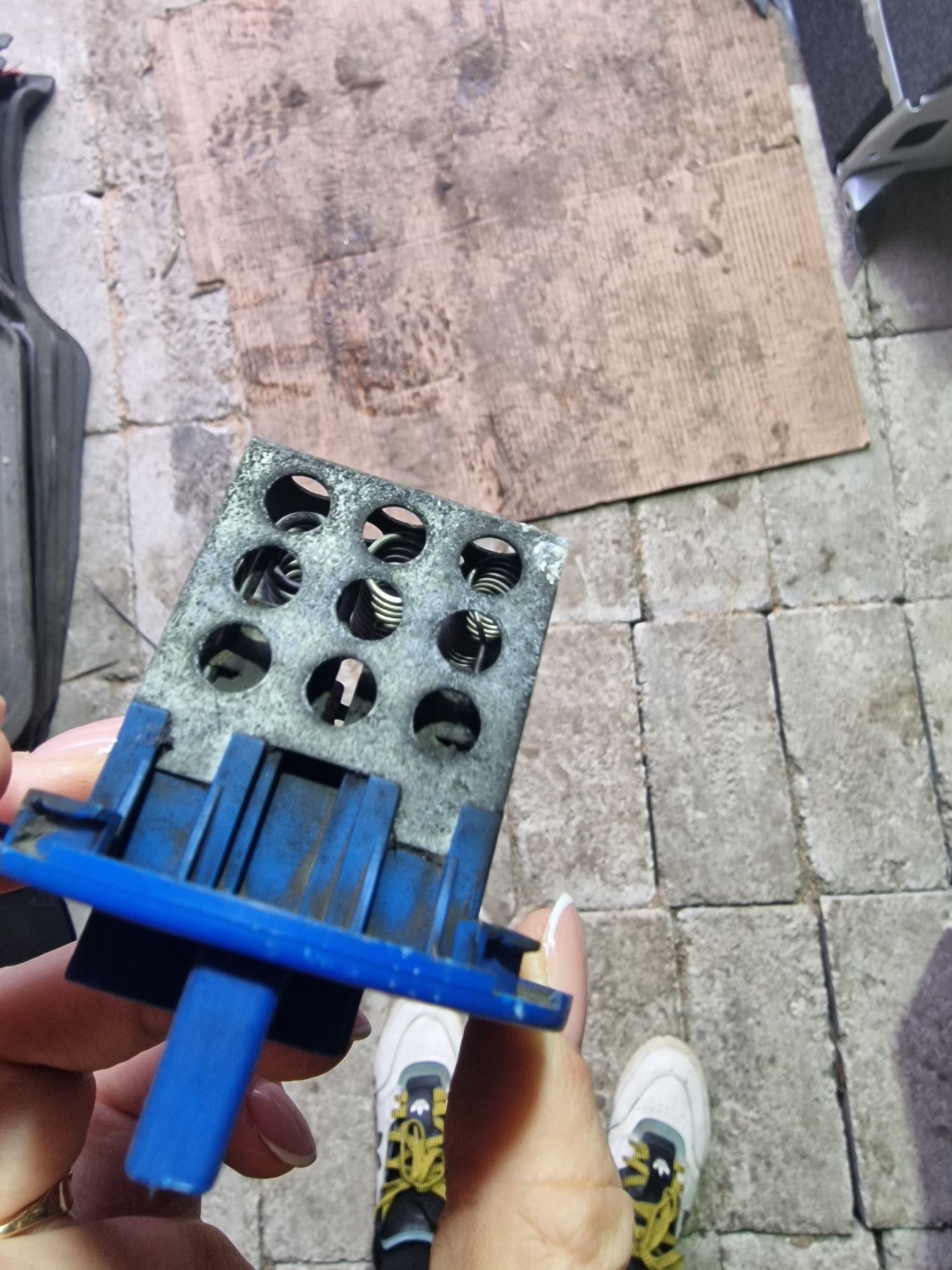 Реостат резистор моторчика пічки sprinter 906, crafter