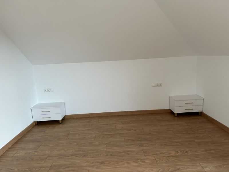 sprzedam dwie szafki nocne