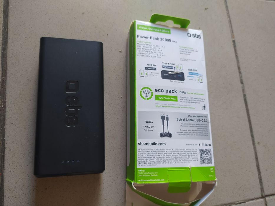 Power Bank SBS 20000mAh 2.1 A новий з Італії.повер банк
