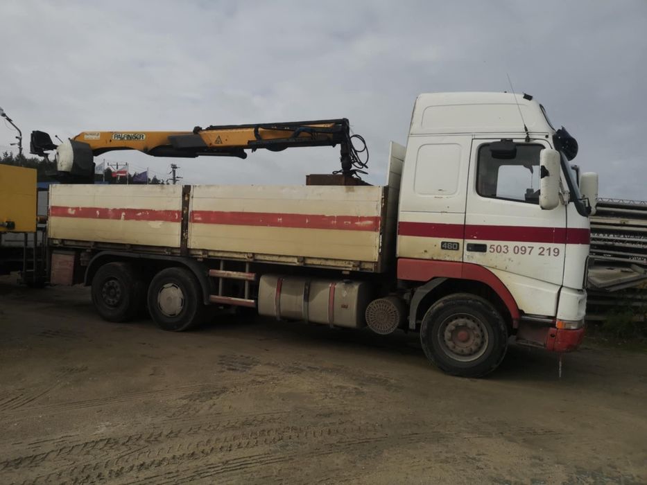 Volvo 2002 rok z HDS z przyczepą.