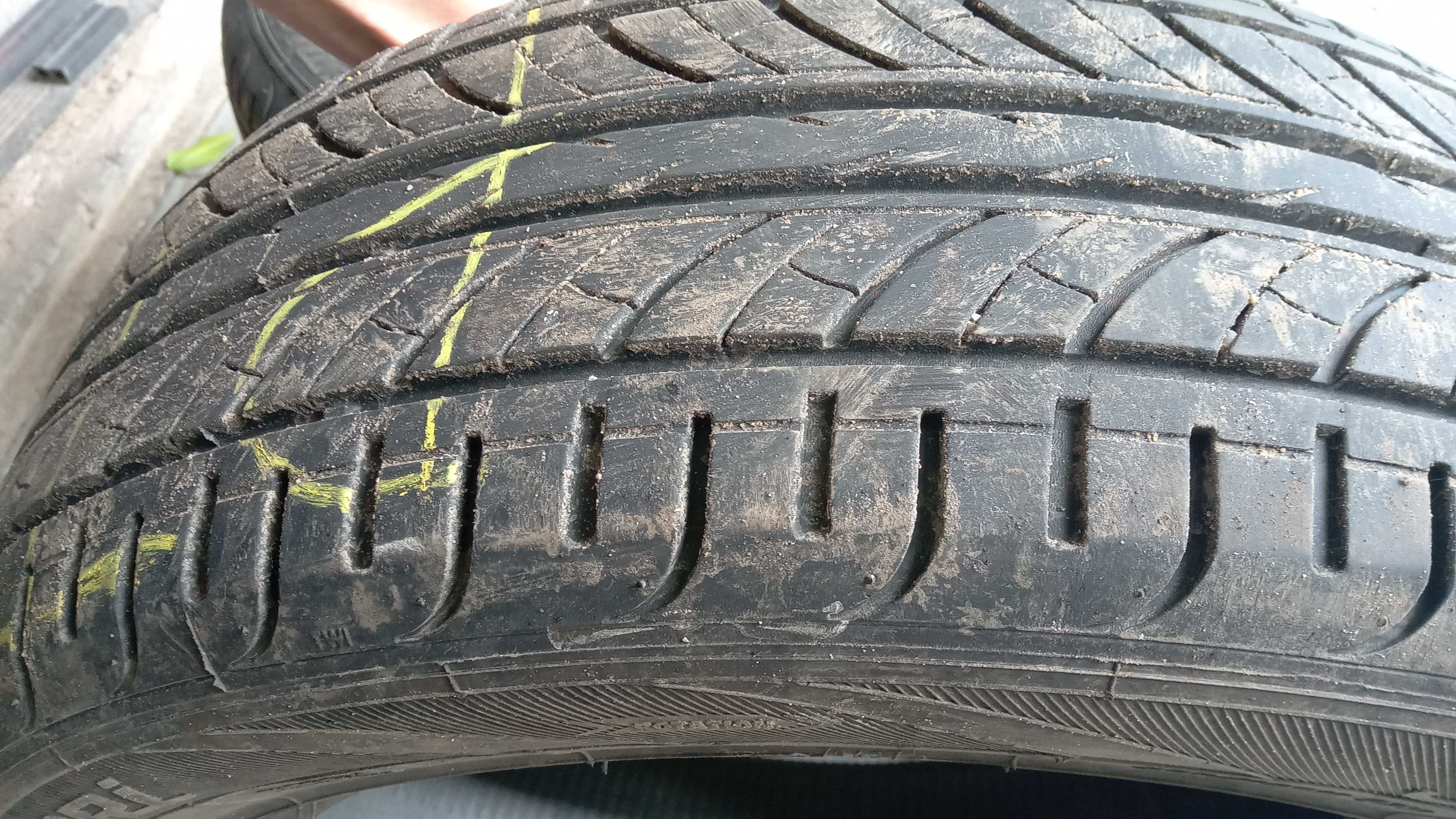 Opony letnie r 16 205/60