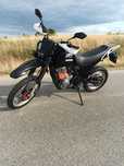 Sprzedam SUZUKI DR 750 S