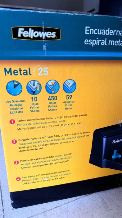 Máquina de encadernar Fellowes