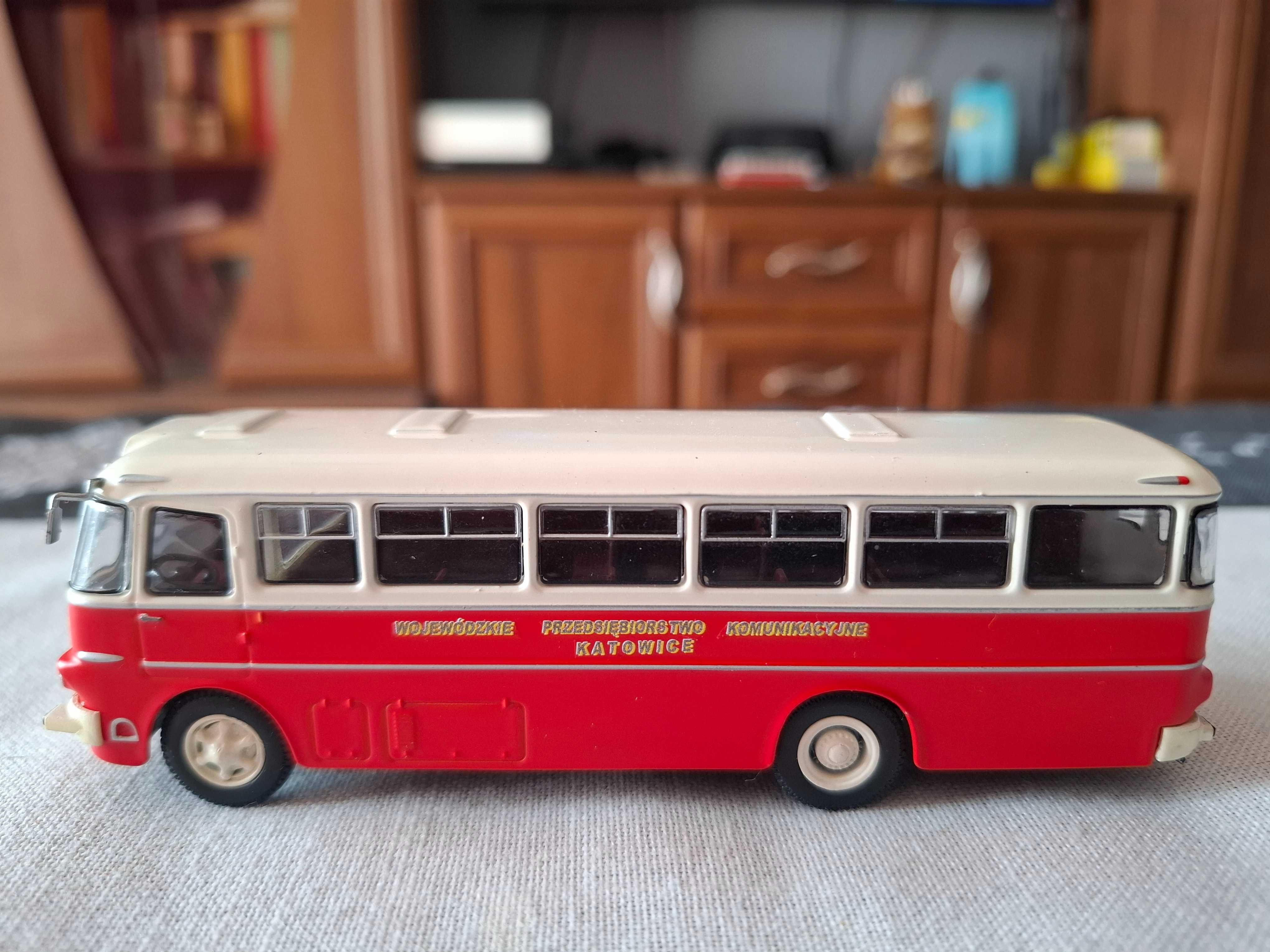 Ikarus 620 model KAP 1:72 malowanie WPK Katowice