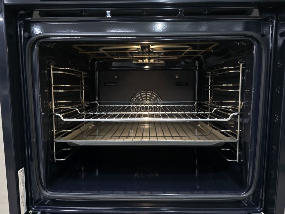 Духовка + Пароварка Bosch 8 series 2в1  60/60 Хороший стан