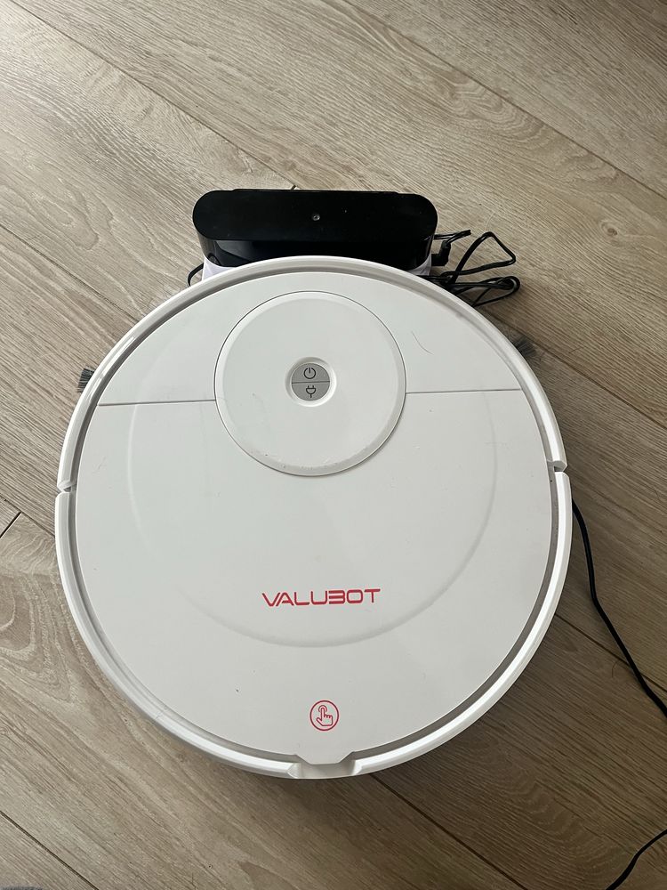Robot sprzątający Valubot K100 – sprawny, z ładowarką