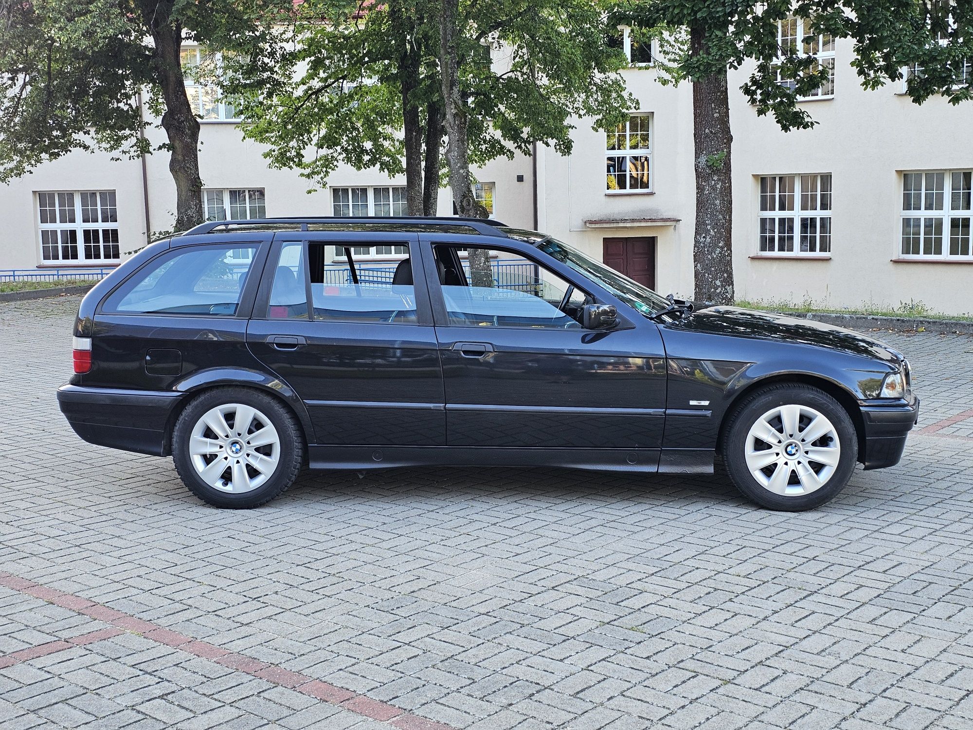 Ładna zadbana e36 318i 98r Klimatronik Skóra
