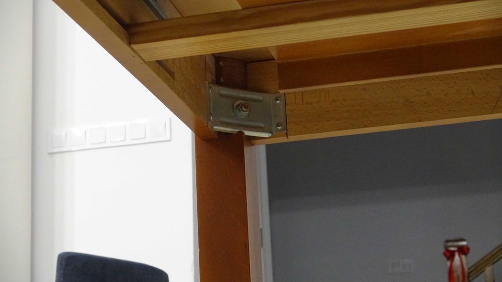 Stół drewniany, bukowy 142(202)x92x77