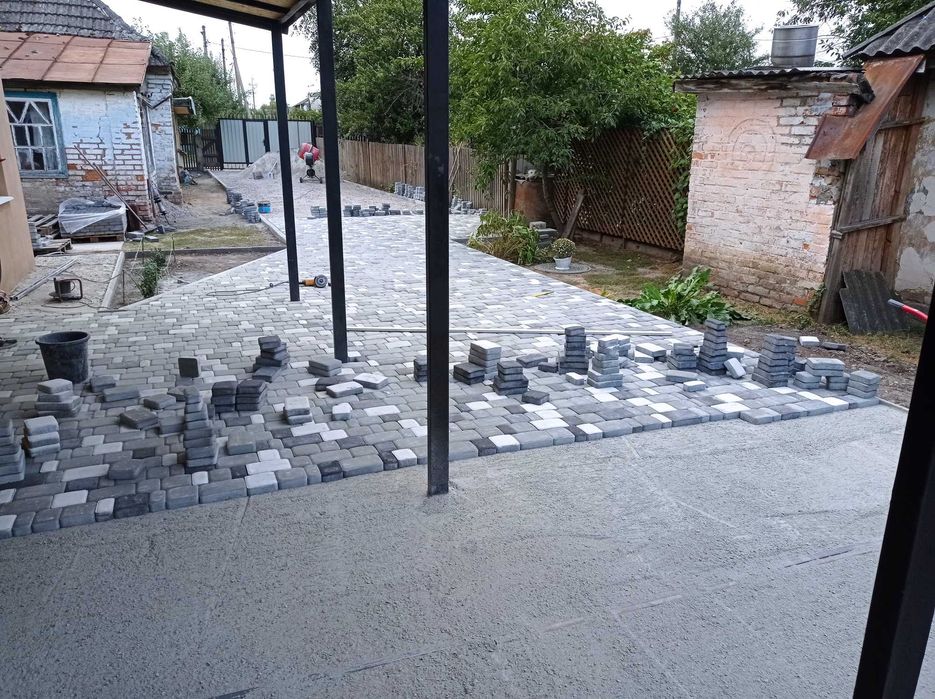 Будівництво та ремонт.