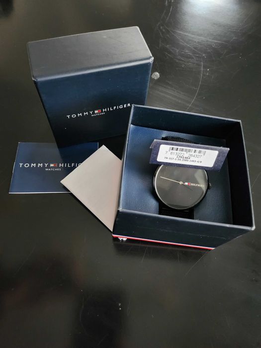 Zegarek Tommy Hilfiger Quartz Accelerator TH Czarny SS Mesh Bracelet