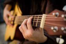Nauka gry na gitarze