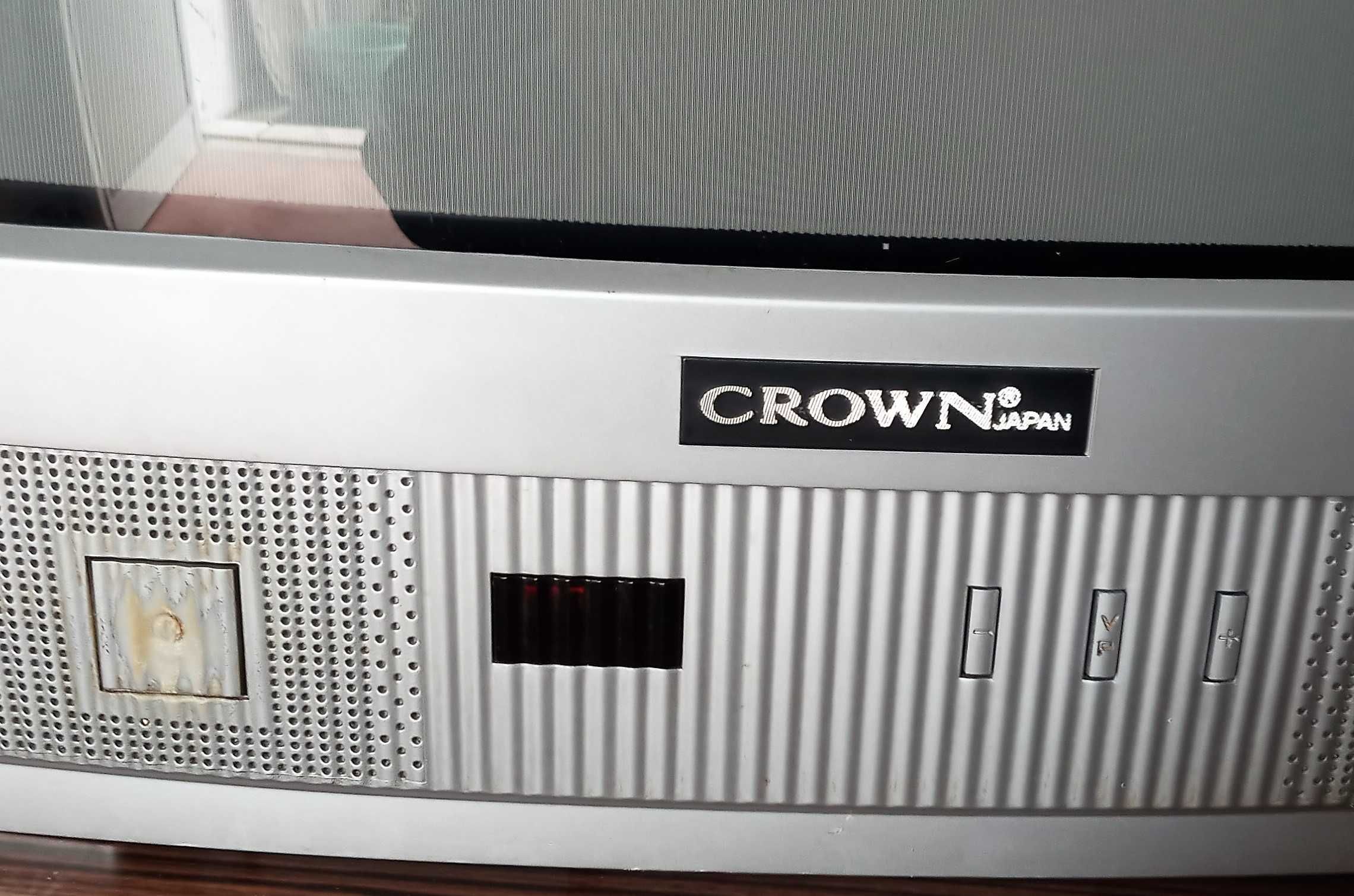 Televisão Pequena Crown