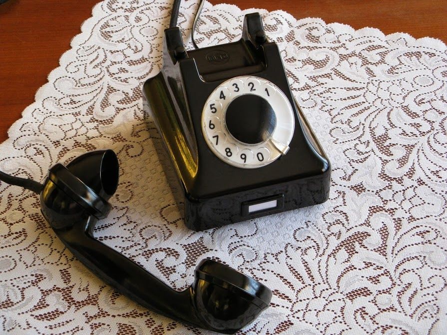 Stary POLSKI TELEFON RWT z 1962r. - sprawny !