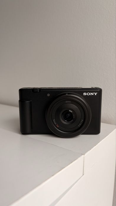 Camera Sony ZV 1F