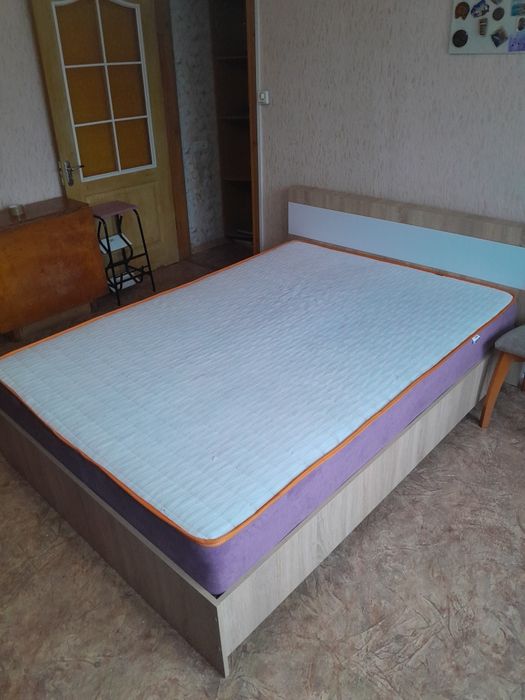 Кровать + матрас (Можно отдельно, возможен торг)