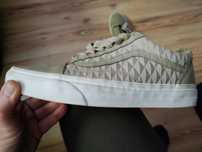 VANS Damskie Schecers.. 8.5 damskie