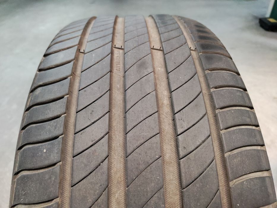 Michelin   245 40r18