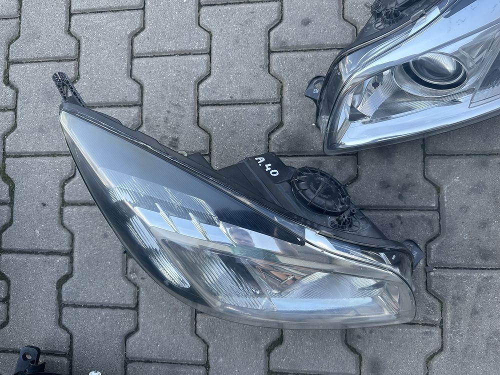 Lampa Prawa Lewa Bi-Xenon LED Skrętny Opel Insignia I A