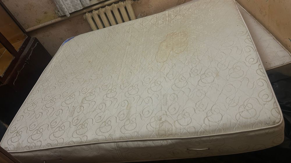 Матрас для ліжка 200х160
