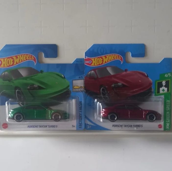 Porsche taycan turbo S hot wheels