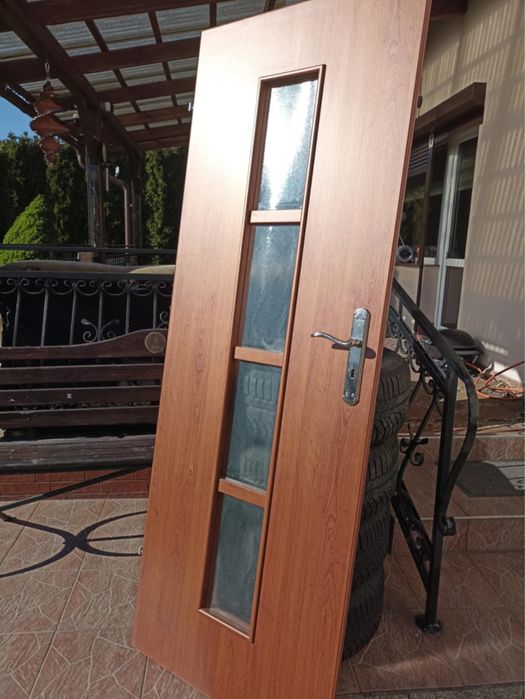 Sprzedam drzwi wewnętrzne, lewe 70cm