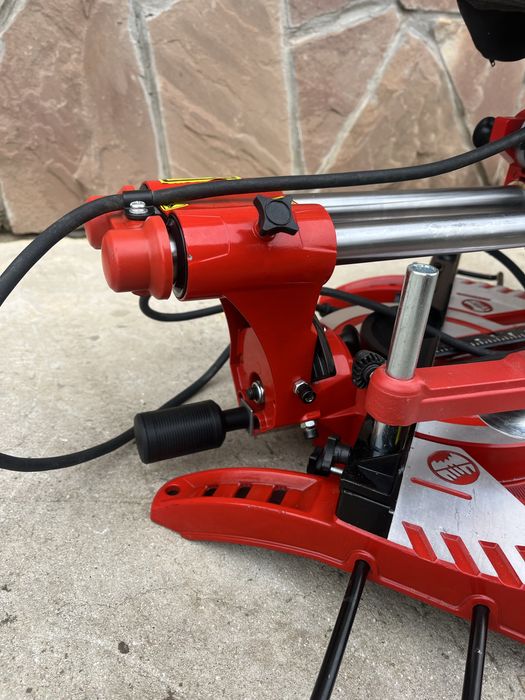 Торцовочная пила с протяжкой Einhell TC-SM 2131/2 Dual