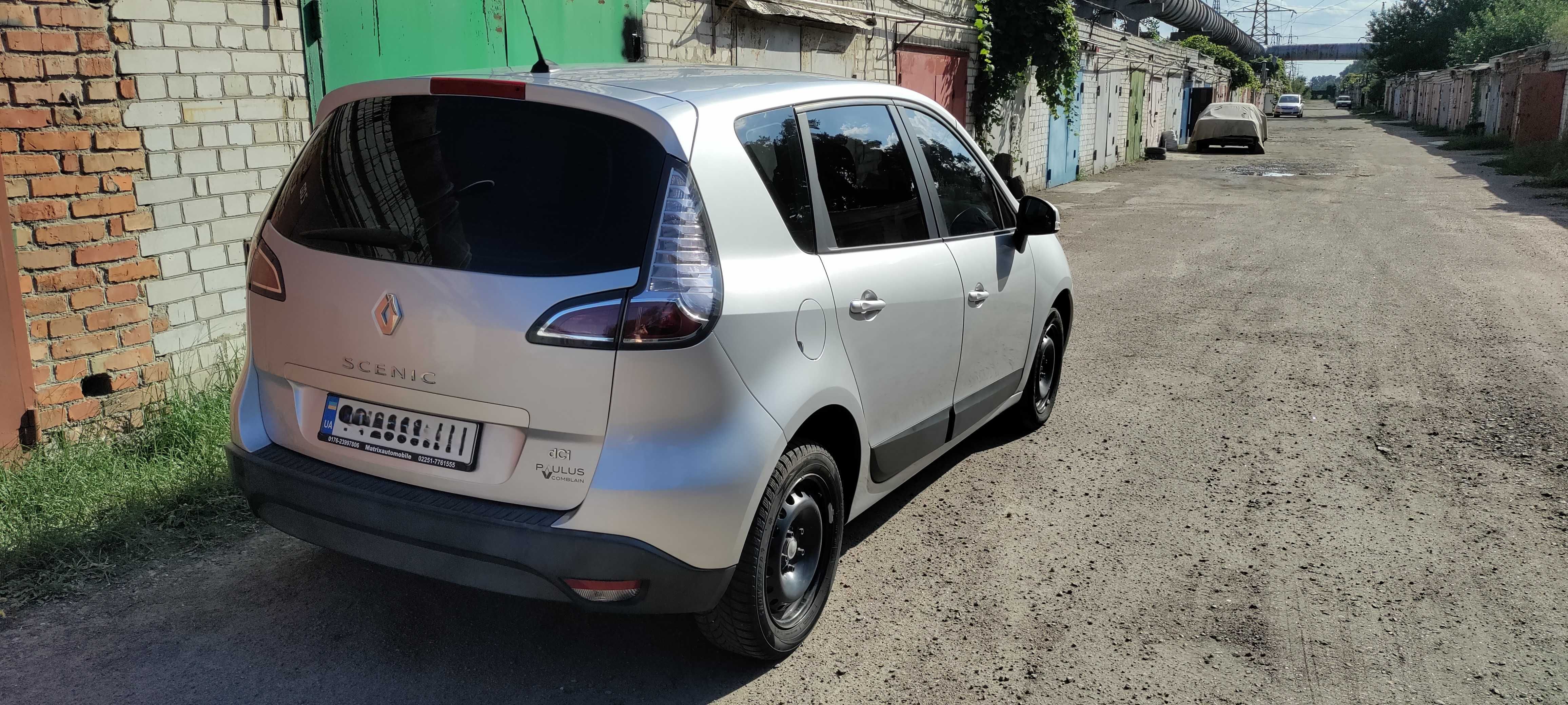 Renault Scenic 2012