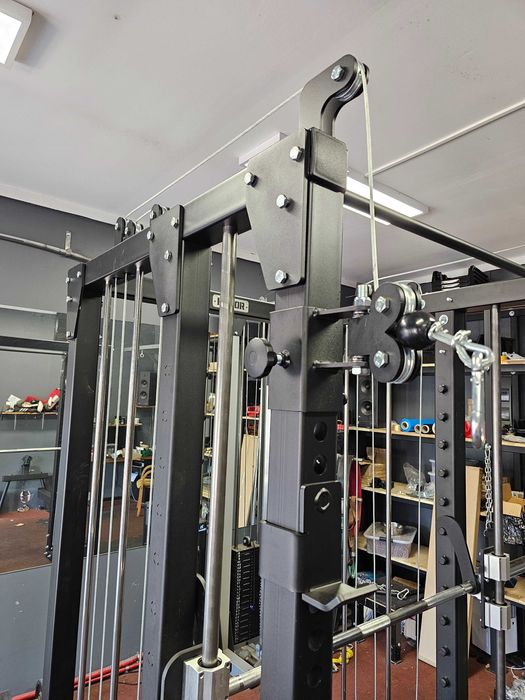 HATOR Klatka 80x80x3 + brama + suwnica smitha / siłownia