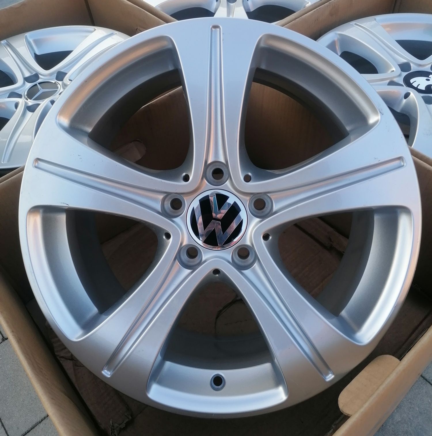 #M9 Alufelgi R17 5x112 Audi BMW VW Seat Skoda Mercedes Mini SsangYong