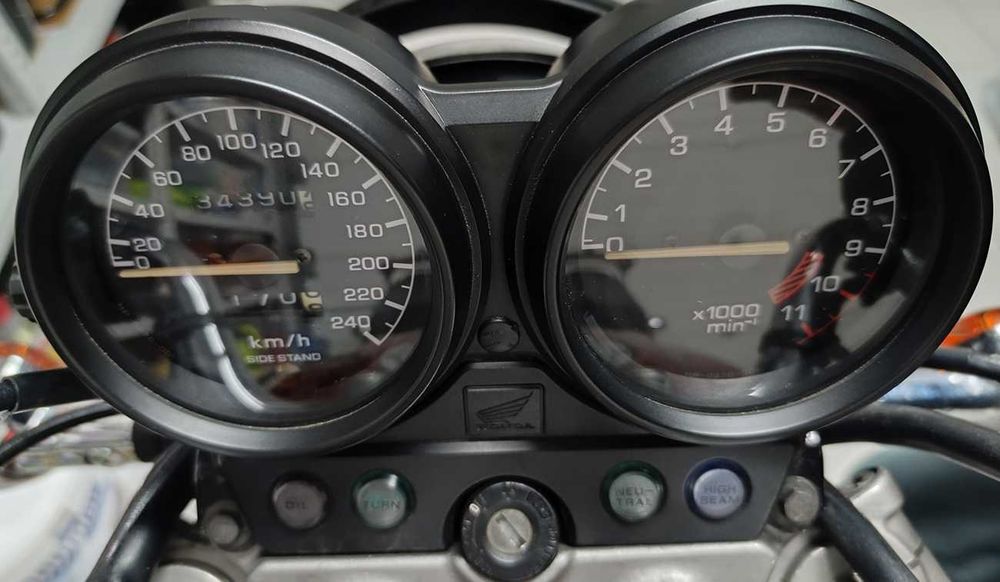 HONDA CB750 Seven Fifty (RC42) - 1992