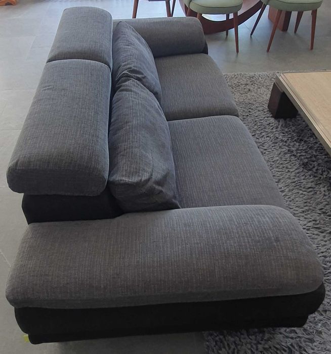 Sofá Lourini - 3 Lugares (225 × 100 x 75 cm)(Recolha no local)