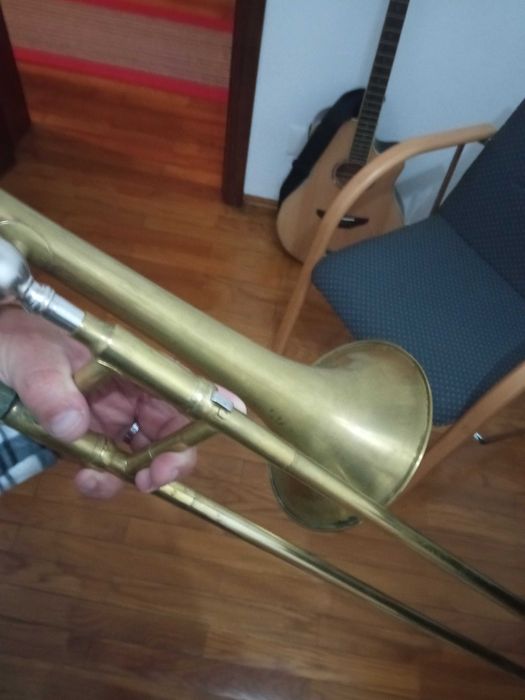 Trombone tenor impecável