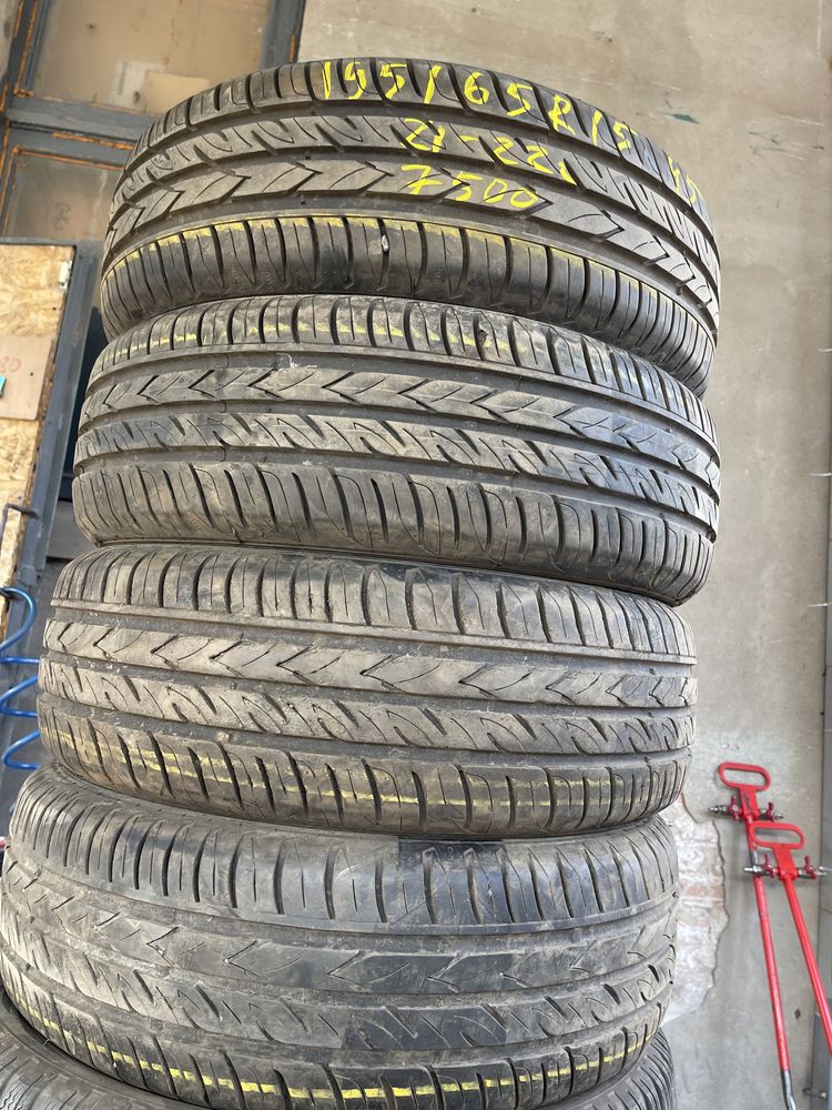 195/65R15 Gislaved-4шт 21,22год
