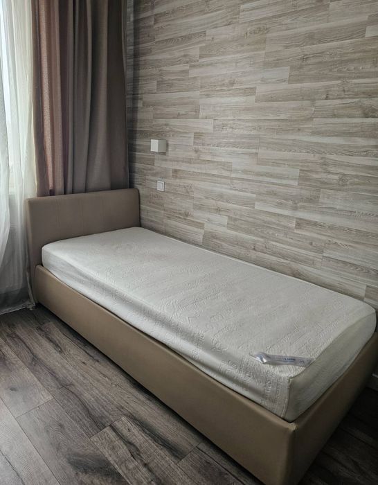 Кровать односпальна 2 штуки