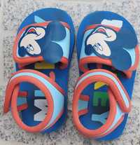 Sandálias Mickey tamanho 24