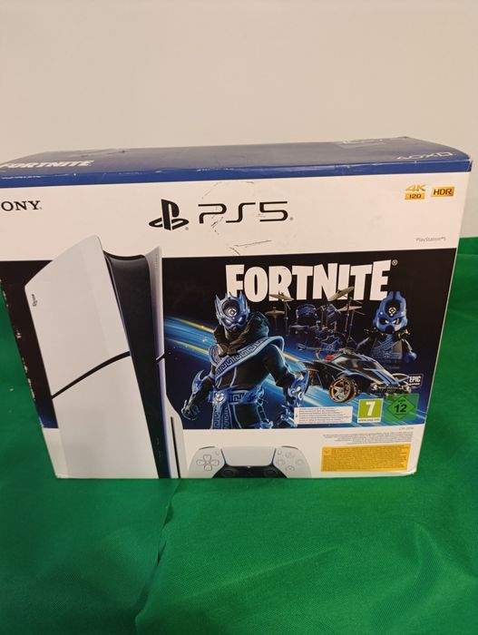 Consola PS5 Slim 1TB com leitor DVDs e comando (3 anos garantia)