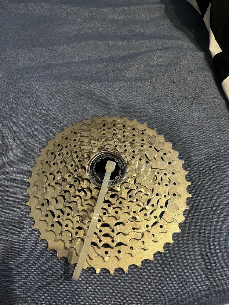 Kaseta 10 rzędów Shimano M4100