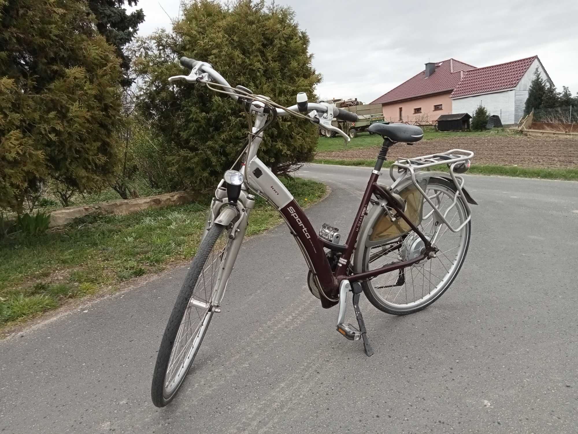 Sprzedam  rower ze  wspomaganiem   elektrycznym  SPARTA  nowa bateria