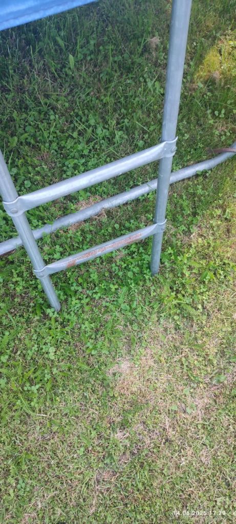 Trampolina 374  dobry stan