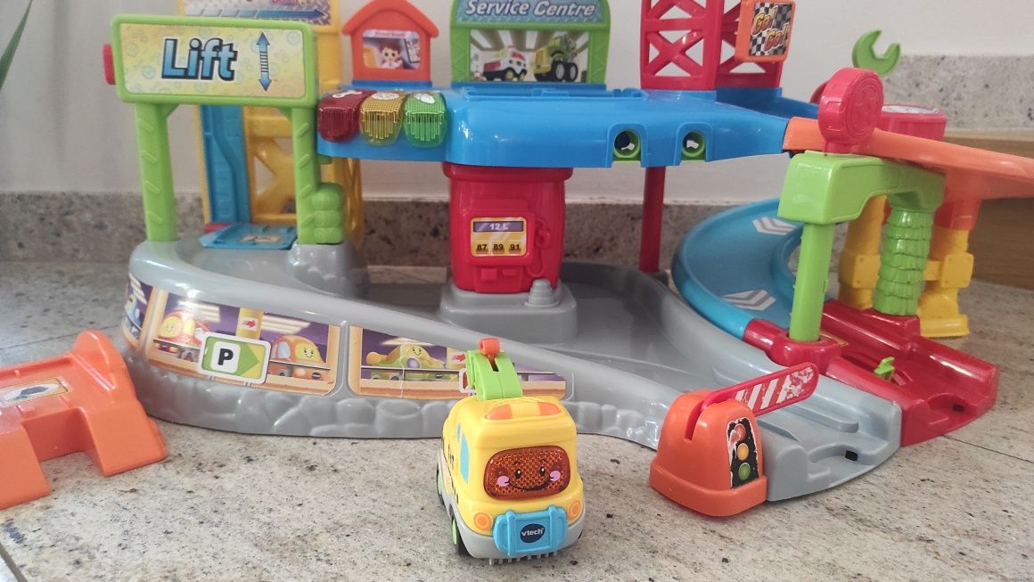 Vtech Toot-Toot Drivers Garage tut tut garaż
