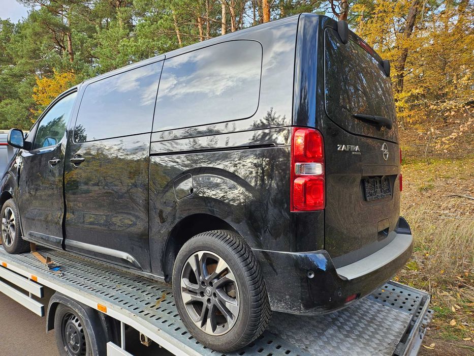 ZAFIRA LIFE CITROEN III JUMPI PROACE tylna tył klapa bagaznika zderzak