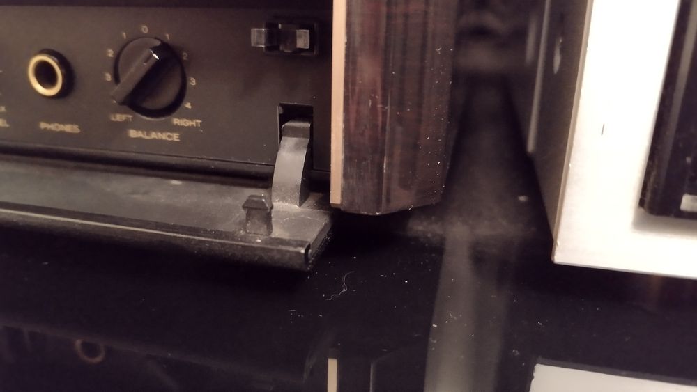 TEAC V-9000 stereo cassette deck