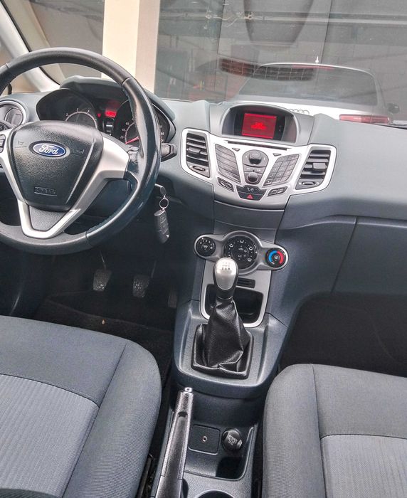 Ford Fiesta 2010 1.4 97km Euro5 Zarejestrowana Pl