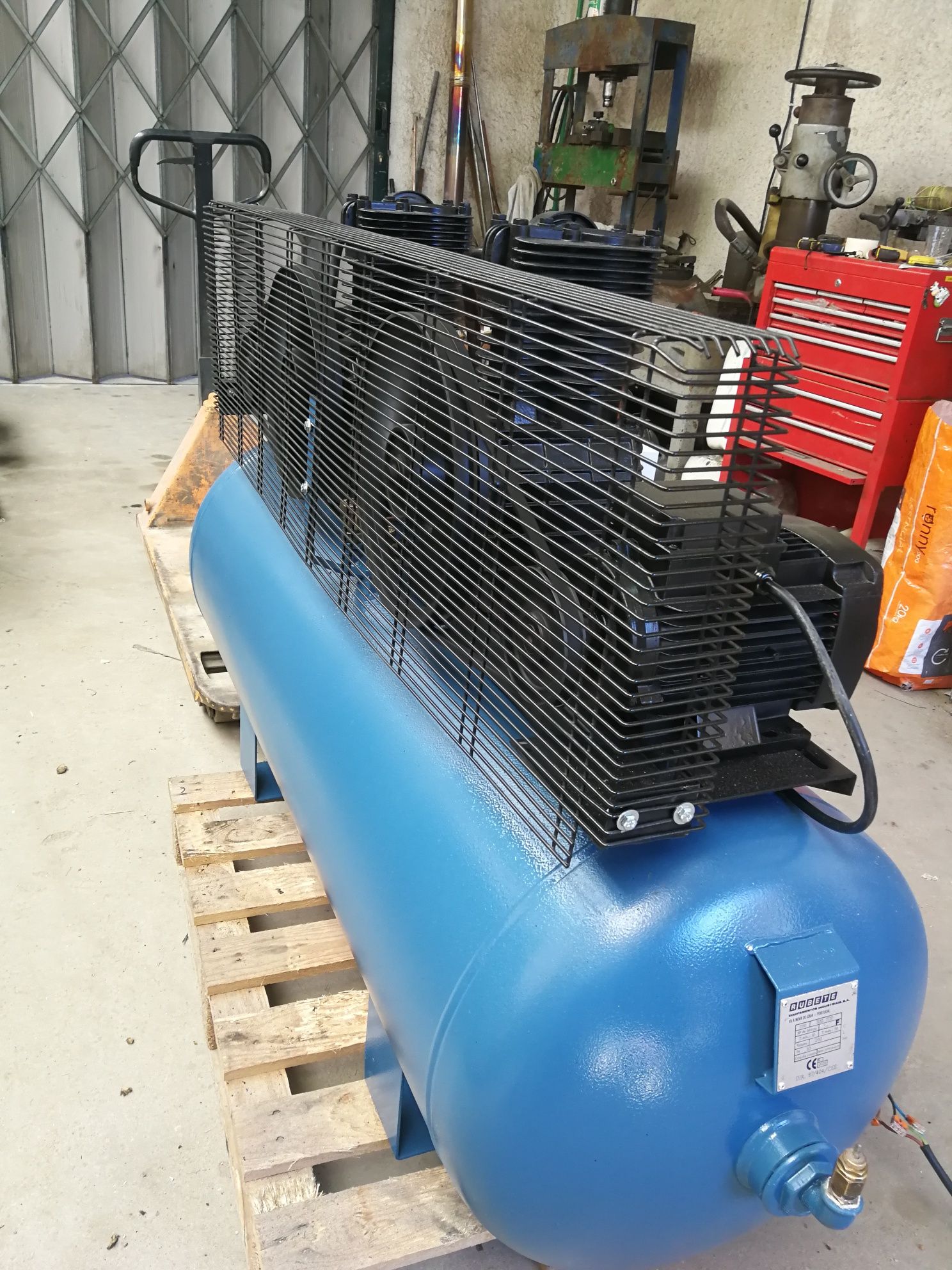 Compressor 290 litros trifásico