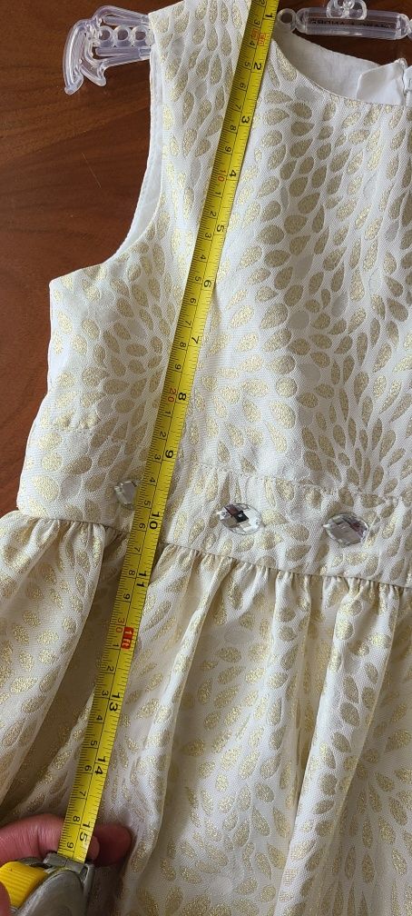 Продам нову сукню для дівчинки Mothercare р 116. 5-6 років