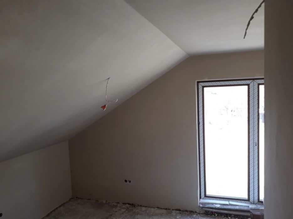 TYNKI MASZYNOWE Gipsowe  i Hybrydowe – Autoryzowany Wykonawca |