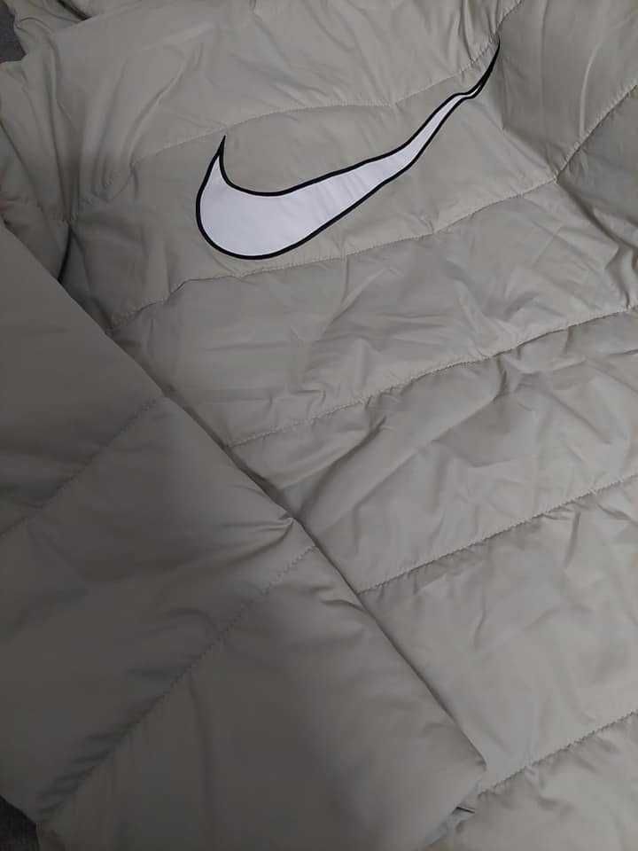 Kurtka damska NIKE Core Syn parka beżowa