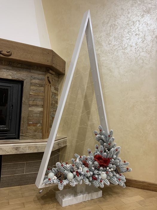 Новорічний декор ,ялинка деревʼяна